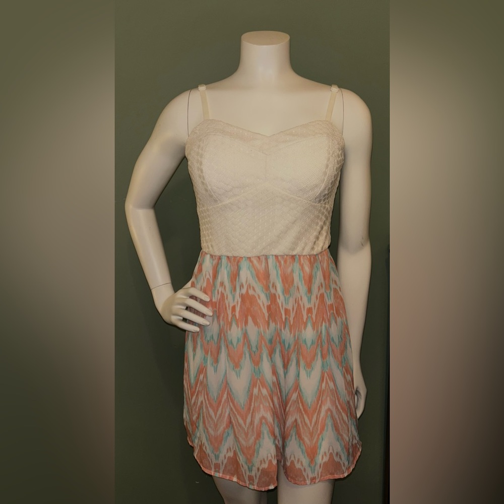 Streetwear Society Cream and Multicolor Strapless Dress